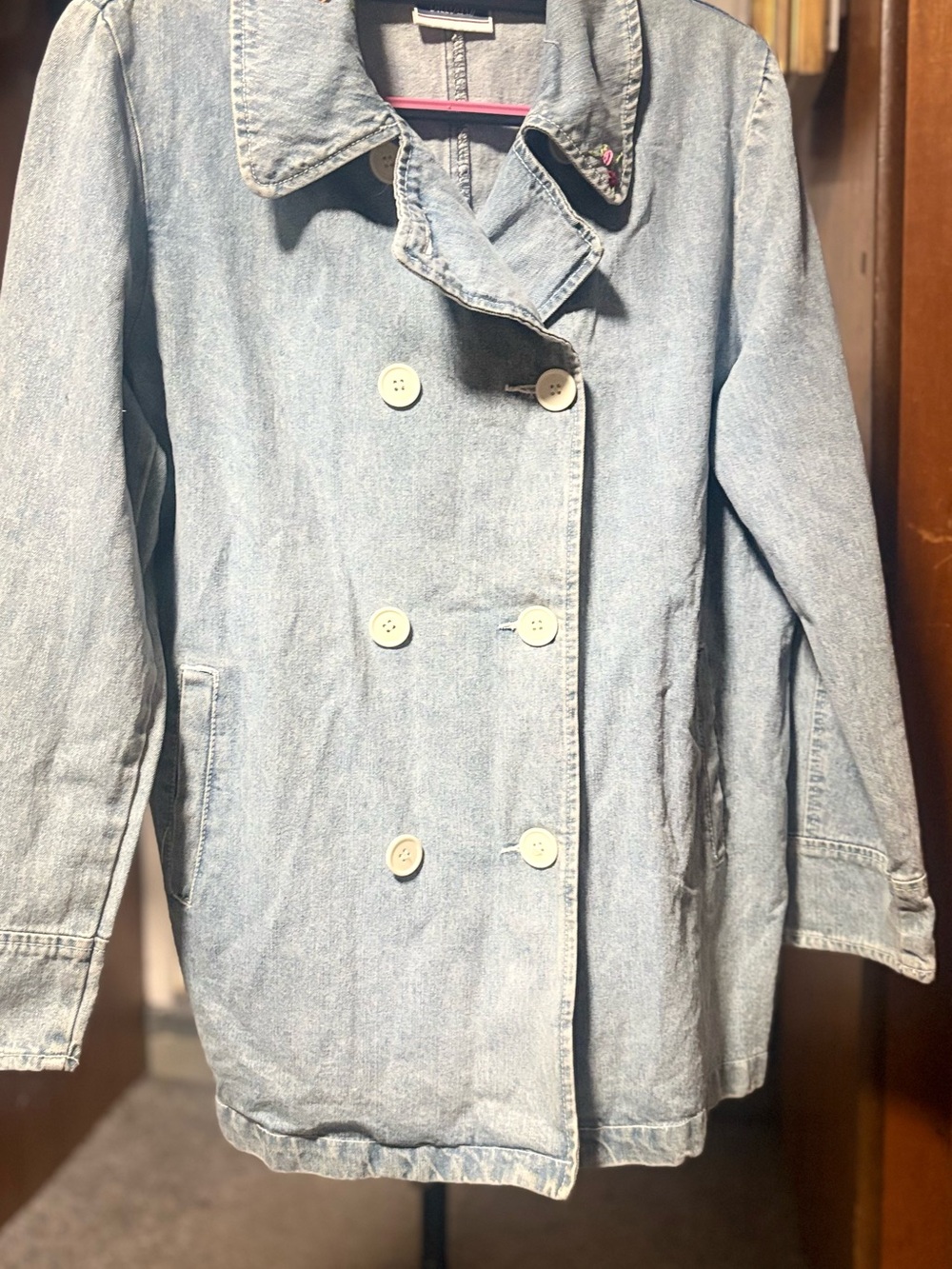 bill blass Light Blue Denim Double-Breasted Jean Jacket
